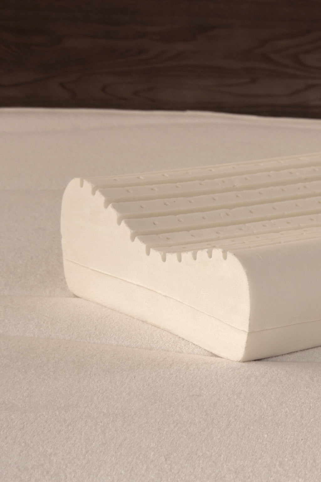 Vespera Pillow Arc